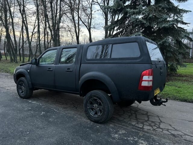 Черный Форд Рейнджер, объемом двигателя 2.5 л и пробегом 231 тыс. км за 5200 $, фото 5 на Automoto.ua