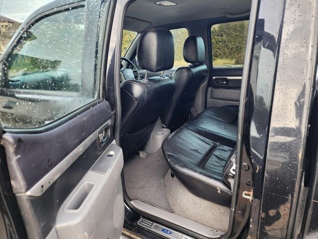 Черный Форд Рейнджер, объемом двигателя 2.5 л и пробегом 107 тыс. км за 7575 $, фото 19 на Automoto.ua