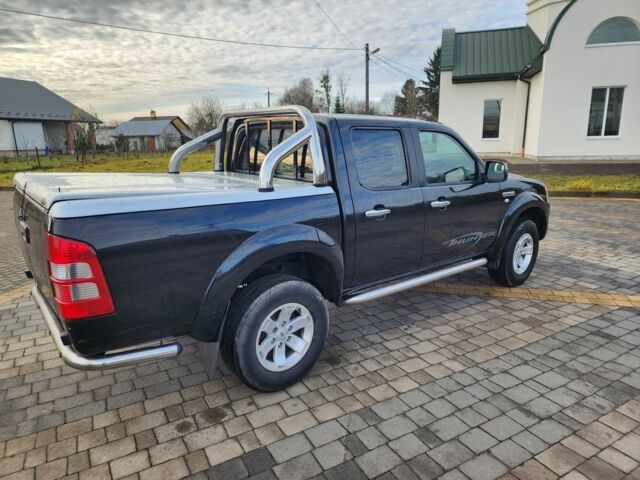 Черный Форд Рейнджер, объемом двигателя 2.5 л и пробегом 107 тыс. км за 7575 $, фото 12 на Automoto.ua