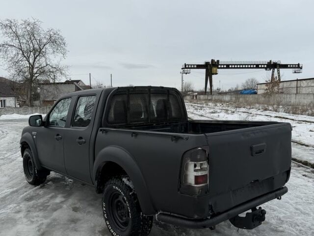 Черный Форд Рейнджер, объемом двигателя 2.5 л и пробегом 250 тыс. км за 4850 $, фото 2 на Automoto.ua