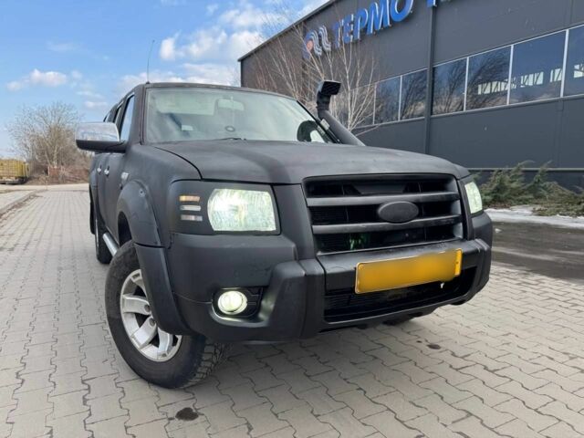 Черный Форд Рейнджер, объемом двигателя 2.5 л и пробегом 159 тыс. км за 5850 $, фото 11 на Automoto.ua