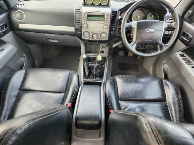 Черный Форд Рейнджер, объемом двигателя 2.5 л и пробегом 107 тыс. км за 7575 $, фото 21 на Automoto.ua