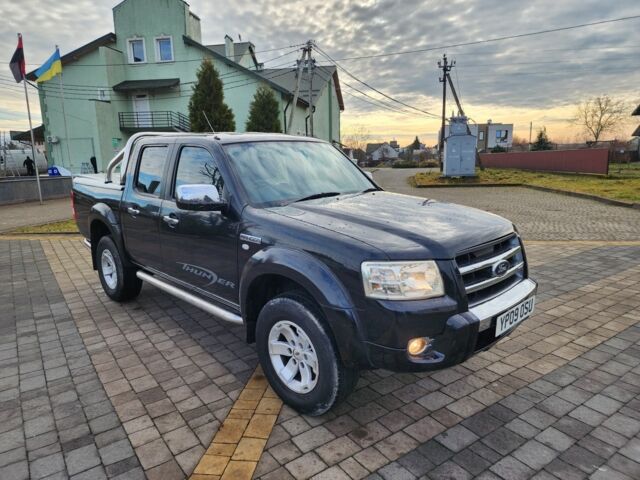 Черный Форд Рейнджер, объемом двигателя 2.5 л и пробегом 107 тыс. км за 7575 $, фото 1 на Automoto.ua
