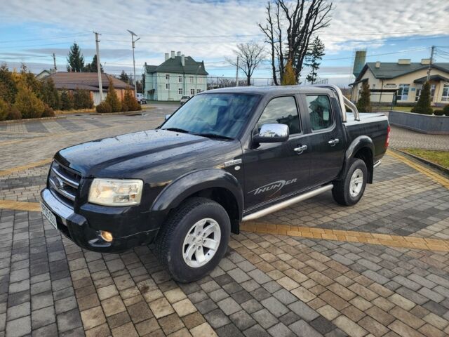 Черный Форд Рейнджер, объемом двигателя 2.5 л и пробегом 107 тыс. км за 7575 $, фото 6 на Automoto.ua