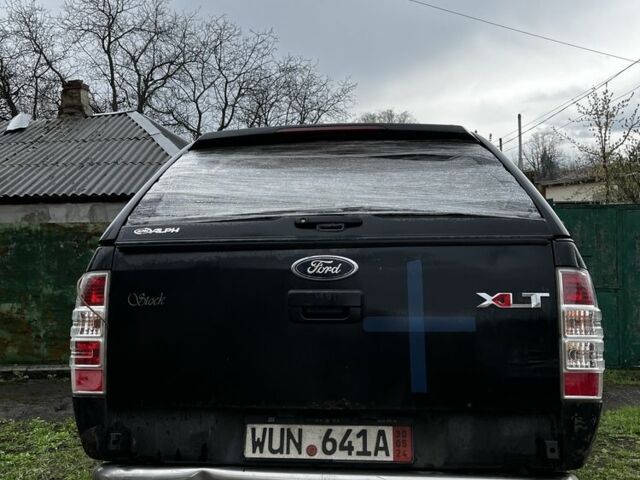 Черный Форд Рейнджер, объемом двигателя 2.5 л и пробегом 200 тыс. км за 7800 $, фото 1 на Automoto.ua