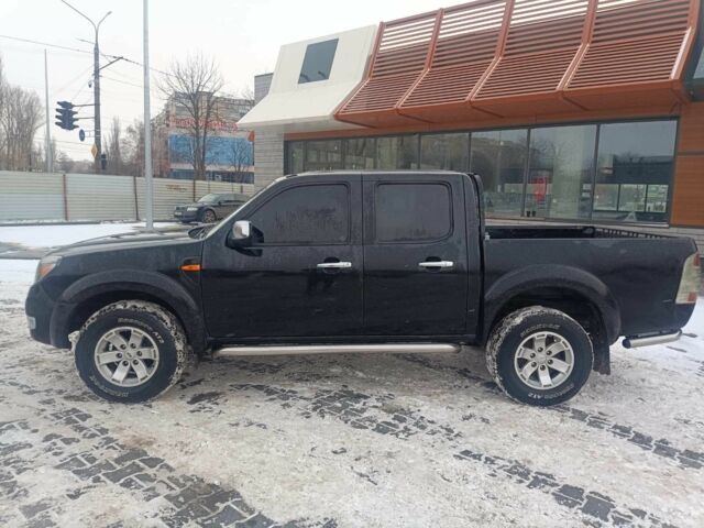 Черный Форд Рейнджер, объемом двигателя 2.5 л и пробегом 260 тыс. км за 7200 $, фото 1 на Automoto.ua