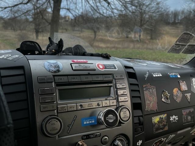 Черный Форд Рейнджер, объемом двигателя 2.5 л и пробегом 200 тыс. км за 7800 $, фото 5 на Automoto.ua