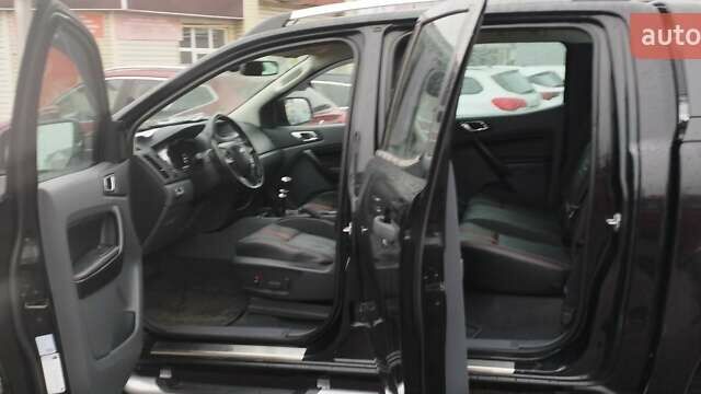 Чорний Форд Рейнджер, об'ємом двигуна 3.2 л та пробігом 174 тис. км за 17000 $, фото 9 на Automoto.ua