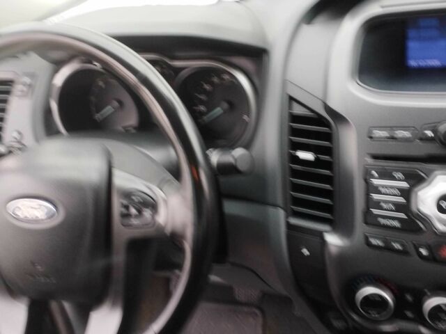 Чорний Форд Рейнджер, об'ємом двигуна 3.2 л та пробігом 174 тис. км за 17000 $, фото 17 на Automoto.ua