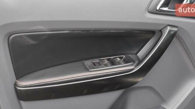 Чорний Форд Рейнджер, об'ємом двигуна 3.2 л та пробігом 174 тис. км за 17000 $, фото 18 на Automoto.ua