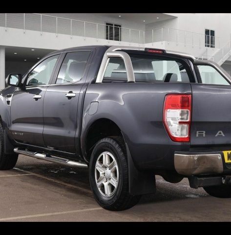 Чорний Форд Рейнджер, об'ємом двигуна 0 л та пробігом 136 тис. км за 8188 $, фото 2 на Automoto.ua