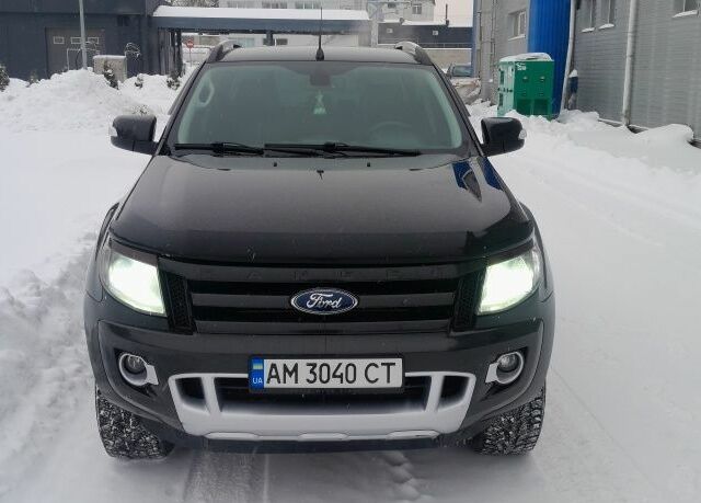 Черный Форд Рейнджер, объемом двигателя 3.2 л и пробегом 270 тыс. км за 24000 $, фото 9 на Automoto.ua