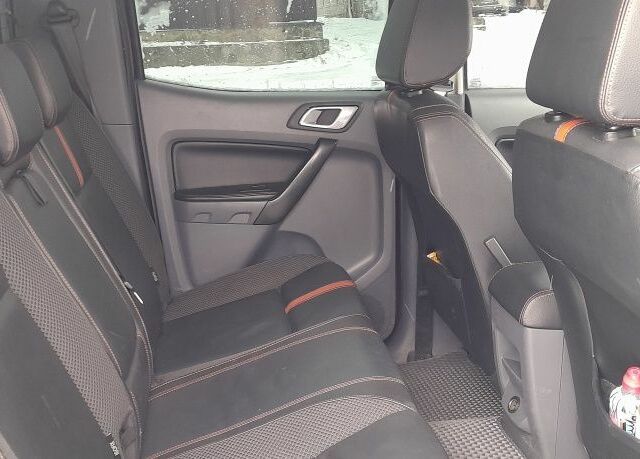 Черный Форд Рейнджер, объемом двигателя 3.2 л и пробегом 270 тыс. км за 24000 $, фото 7 на Automoto.ua