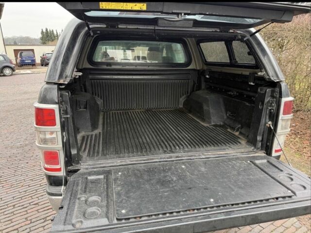 Чорний Форд Рейнджер, об'ємом двигуна 3.2 л та пробігом 170 тис. км за 17860 $, фото 4 на Automoto.ua