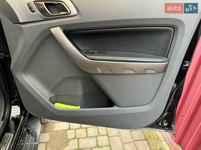 Черный Форд Рейнджер, объемом двигателя 3.2 л и пробегом 156 тыс. км за 30500 $, фото 15 на Automoto.ua