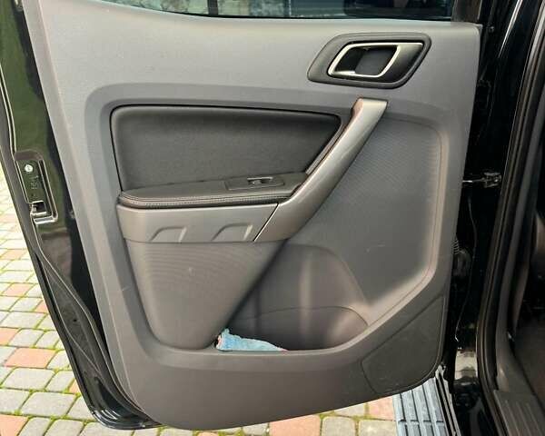 Черный Форд Рейнджер, объемом двигателя 3.2 л и пробегом 156 тыс. км за 30500 $, фото 10 на Automoto.ua