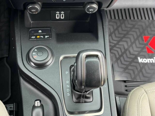 Черный Форд Рейнджер, объемом двигателя 2.26 л и пробегом 120 тыс. км за 24299 $, фото 11 на Automoto.ua