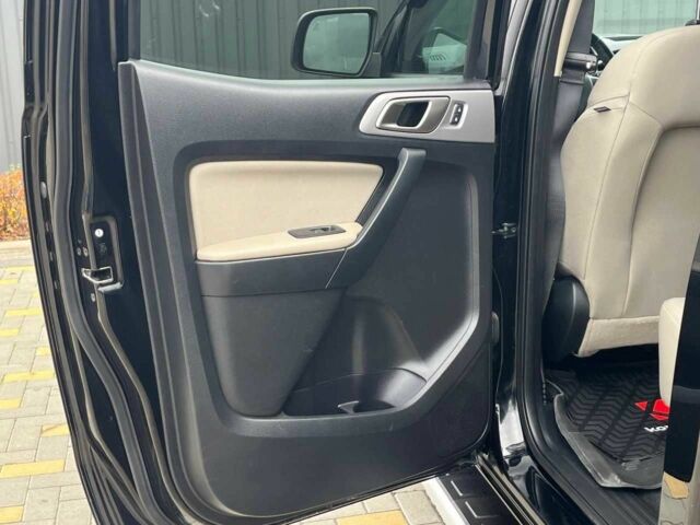 Черный Форд Рейнджер, объемом двигателя 2.26 л и пробегом 120 тыс. км за 24299 $, фото 3 на Automoto.ua