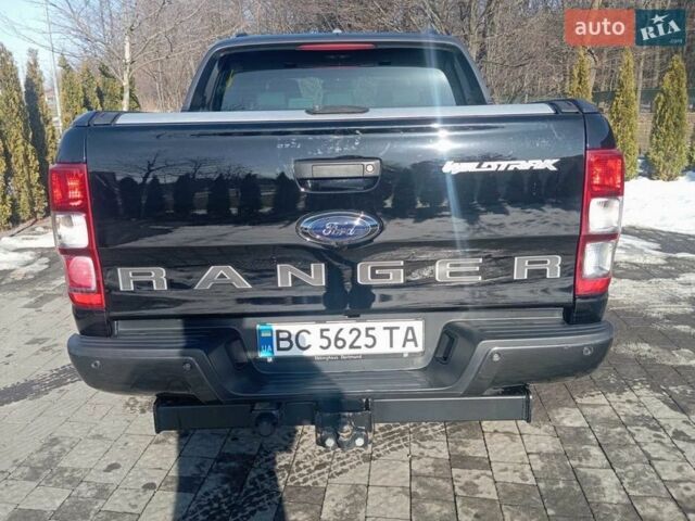 Черный Форд Рейнджер, объемом двигателя 2 л и пробегом 141 тыс. км за 28000 $, фото 8 на Automoto.ua