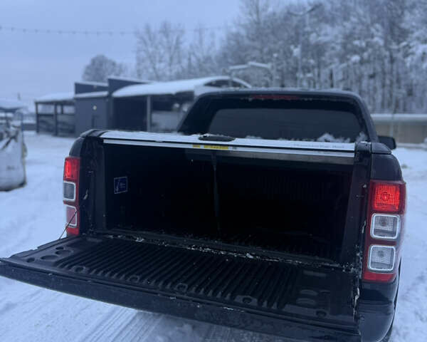 Черный Форд Рейнджер, объемом двигателя 2 л и пробегом 57 тыс. км за 35300 $, фото 4 на Automoto.ua