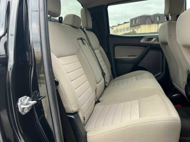 Черный Форд Рейнджер, объемом двигателя 2.26 л и пробегом 120 тыс. км за 24299 $, фото 5 на Automoto.ua