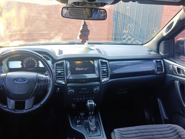 Чорний Форд Рейнджер, об'ємом двигуна 2 л та пробігом 75 тис. км за 35000 $, фото 5 на Automoto.ua