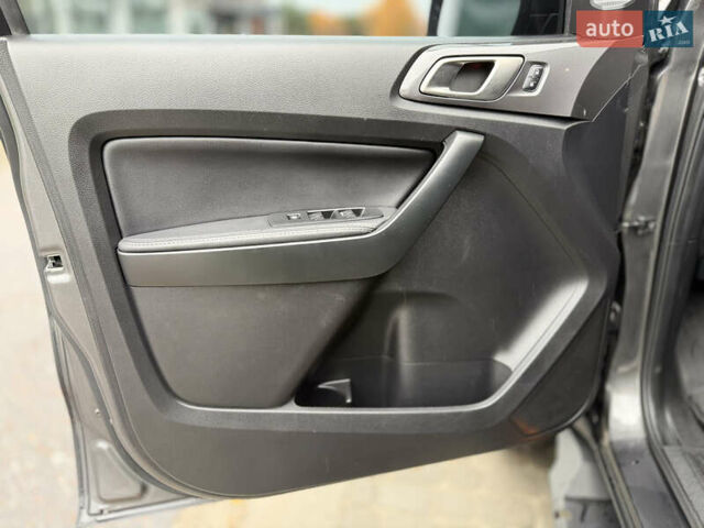 Чорний Форд Рейнджер, об'ємом двигуна 2.26 л та пробігом 51 тис. км за 29000 $, фото 19 на Automoto.ua