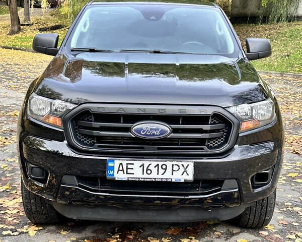Черный Форд Рейнджер, объемом двигателя 2 л и пробегом 190 тыс. км за 29000 $, фото 5 на Automoto.ua