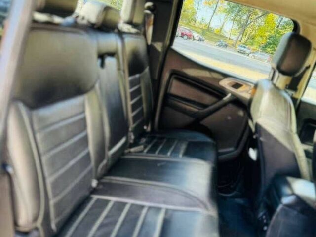 Чорний Форд Рейнджер, об'ємом двигуна 2.3 л та пробігом 15 тис. км за 10800 $, фото 10 на Automoto.ua