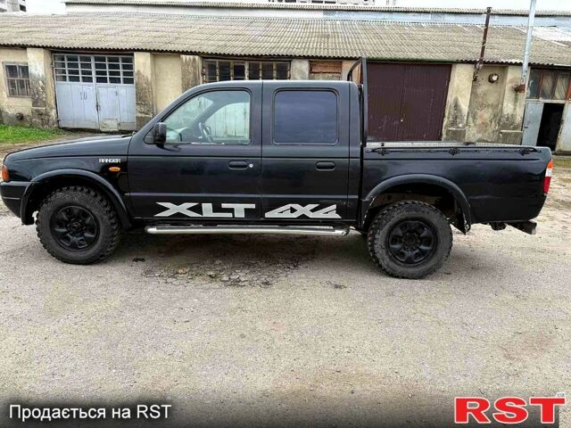 Черный Форд Рейнджер, объемом двигателя 2.5 л и пробегом 180 тыс. км за 3800 $, фото 1 на Automoto.ua