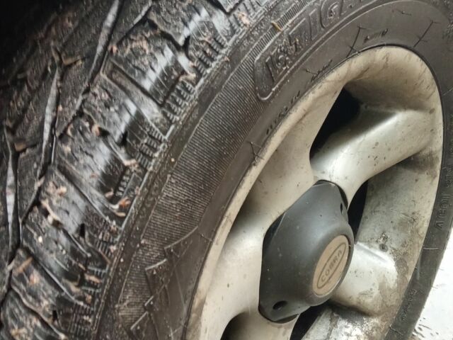 Черный Форд Рейнджер, объемом двигателя 2.5 л и пробегом 118 тыс. км за 5500 $, фото 5 на Automoto.ua