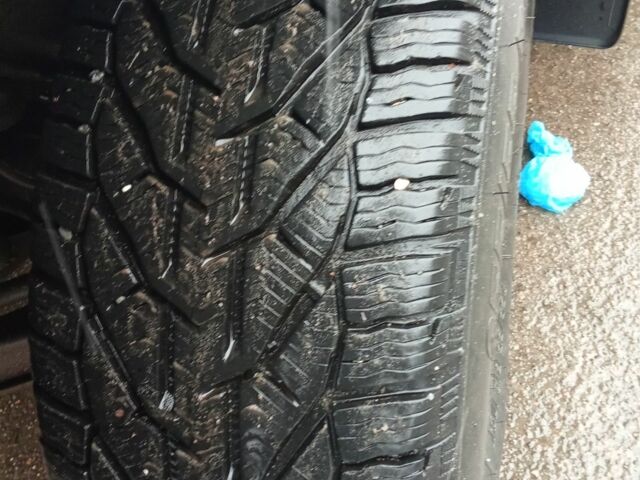 Черный Форд Рейнджер, объемом двигателя 2.5 л и пробегом 118 тыс. км за 5500 $, фото 8 на Automoto.ua