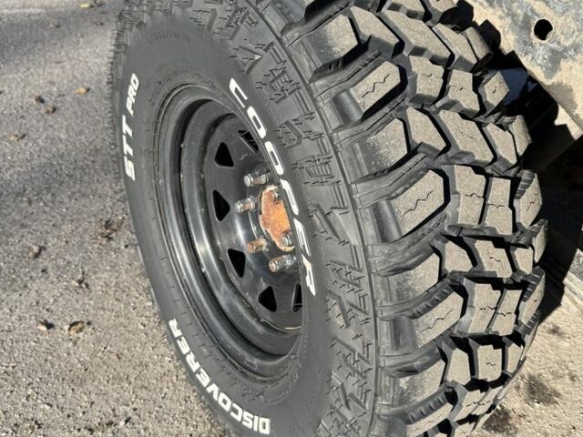 Чорний Форд Рейнджер, об'ємом двигуна 2.2 л та пробігом 252 тис. км за 12500 $, фото 9 на Automoto.ua