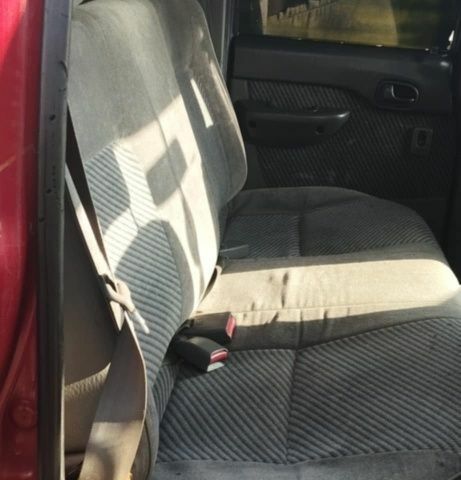 Красный Форд Рейнджер, объемом двигателя 2 л и пробегом 199 тыс. км за 5000 $, фото 7 на Automoto.ua