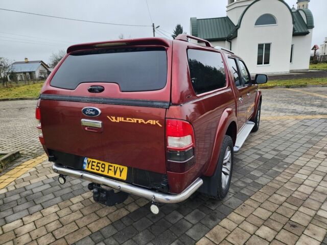 Красный Форд Рейнджер, объемом двигателя 3 л и пробегом 166 тыс. км за 8025 $, фото 10 на Automoto.ua