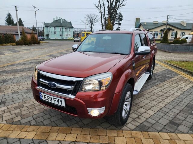 Красный Форд Рейнджер, объемом двигателя 3 л и пробегом 166 тыс. км за 8025 $, фото 5 на Automoto.ua