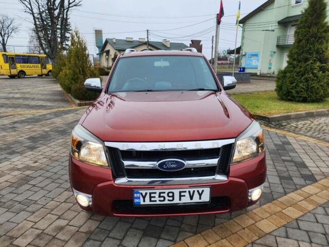 Красный Форд Рейнджер, объемом двигателя 3 л и пробегом 166 тыс. км за 8025 $, фото 4 на Automoto.ua