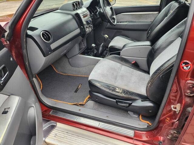 Красный Форд Рейнджер, объемом двигателя 3 л и пробегом 166 тыс. км за 8025 $, фото 16 на Automoto.ua