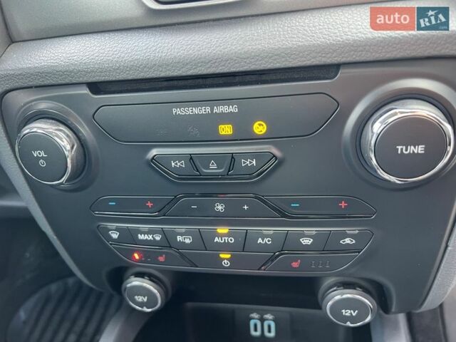 Червоний Форд Рейнджер, об'ємом двигуна 2.2 л та пробігом 97 тис. км за 25795 $, фото 31 на Automoto.ua