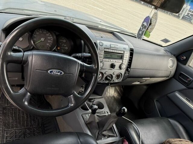 Форд Рейнджер, объемом двигателя 2.5 л и пробегом 186 тыс. км за 4800 $, фото 7 на Automoto.ua