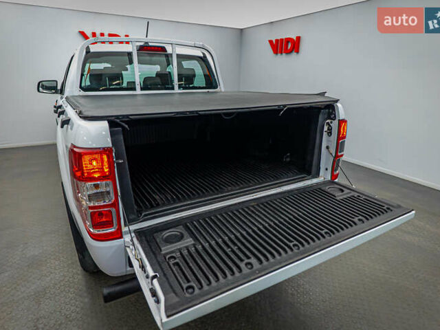 Форд Рейнджер, об'ємом двигуна 2 л та пробігом 69 тис. км за 22798 $, фото 6 на Automoto.ua