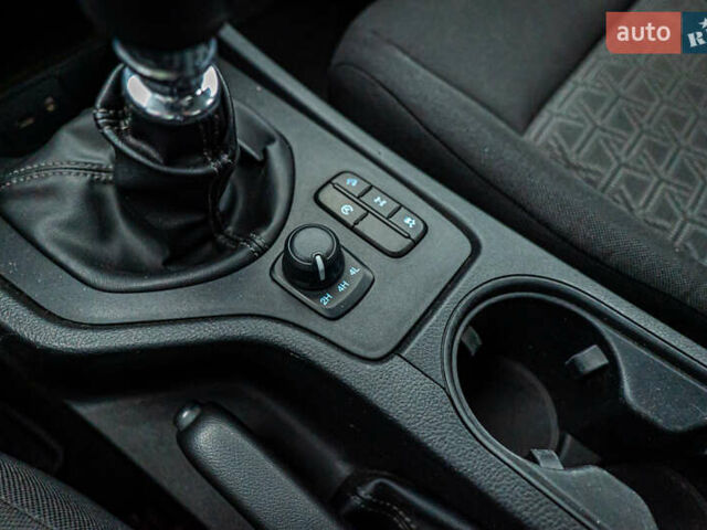 Форд Рейнджер, об'ємом двигуна 2 л та пробігом 69 тис. км за 22798 $, фото 17 на Automoto.ua