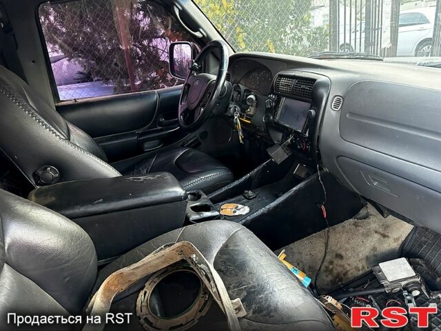 Форд Рейнджер, объемом двигателя 4.2 л и пробегом 0 тыс. км за 3500 $, фото 2 на Automoto.ua