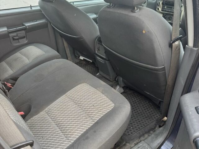 Жовтий Форд Рейнджер, об'ємом двигуна 4 л та пробігом 189 тис. км за 4200 $, фото 7 на Automoto.ua