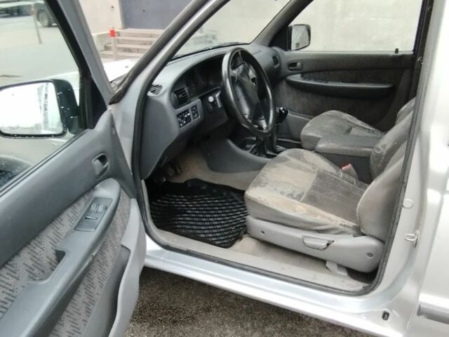 Серый Форд Рейнджер, объемом двигателя 2.5 л и пробегом 384 тыс. км за 5100 $, фото 5 на Automoto.ua