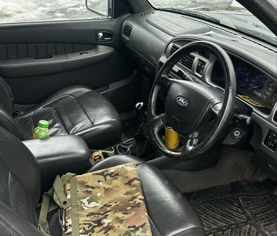 Серый Форд Рейнджер, объемом двигателя 2.5 л и пробегом 180 тыс. км за 5600 $, фото 2 на Automoto.ua