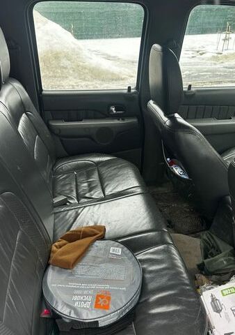 Серый Форд Рейнджер, объемом двигателя 2.5 л и пробегом 180 тыс. км за 4750 $, фото 4 на Automoto.ua