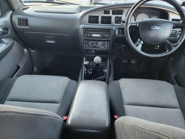 Серый Форд Рейнджер, объемом двигателя 2.5 л и пробегом 153 тыс. км за 6450 $, фото 19 на Automoto.ua