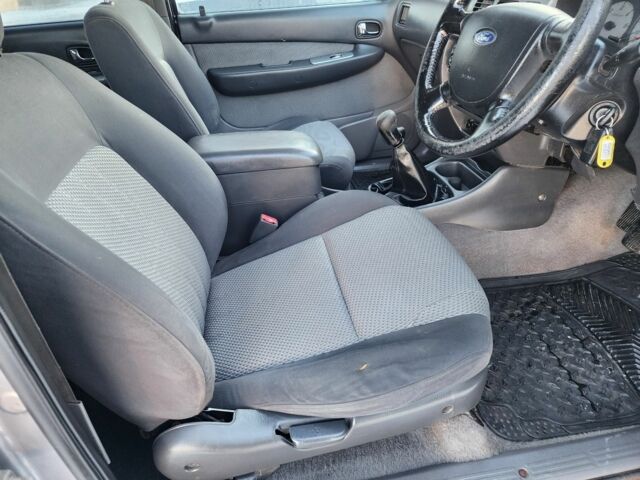 Серый Форд Рейнджер, объемом двигателя 2.5 л и пробегом 153 тыс. км за 6450 $, фото 12 на Automoto.ua