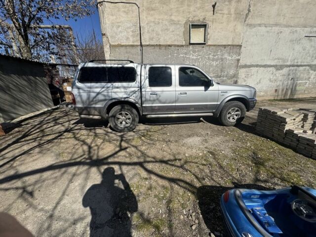 Серый Форд Рейнджер, объемом двигателя 0 л и пробегом 270 тыс. км за 4200 $, фото 2 на Automoto.ua